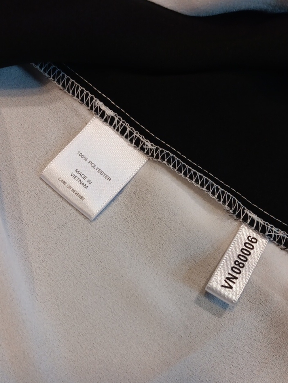 New York & Company Black and White Colorblock Button-Down Shirt - Picture 8 of 13